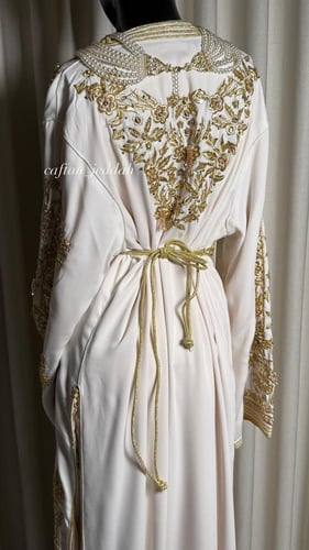 تكشيطة العروس مع ملحقاتها