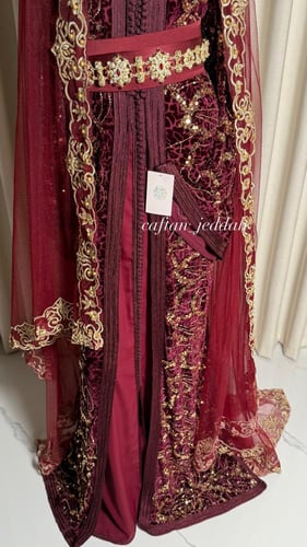 تكشيطة عروس مخمل عودي