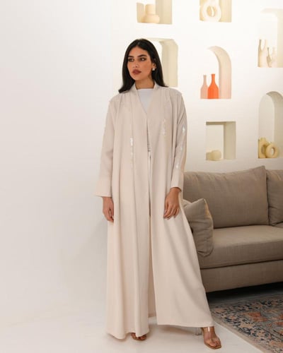 كريب سيراميك مطرزة بالخرز