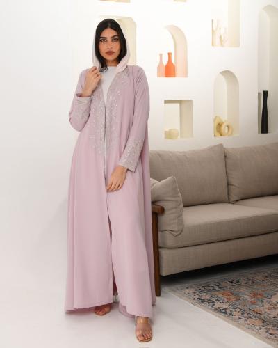 عباية كريب مطرزة قصةكلوش خفيف