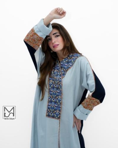 عباية يومية كتان قطن وكريب من الخلف