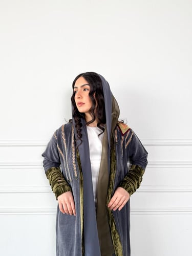 كوبرو جاكار مغسول رمادي تطريز يدوي