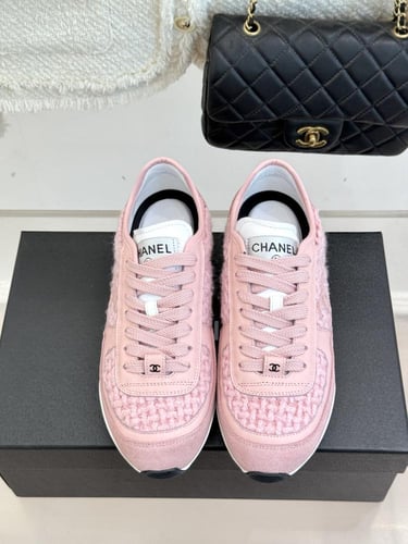 سنيكرز شانيل