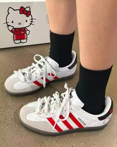 اديداس X هالو كيتي