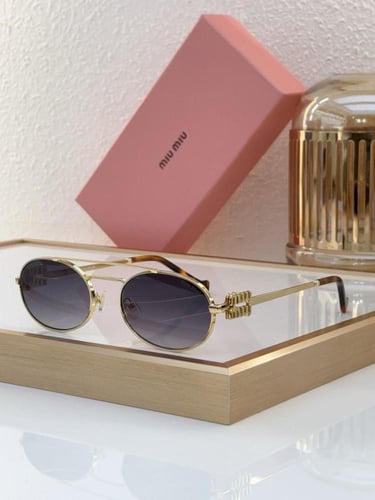 نظارة ميو ميو