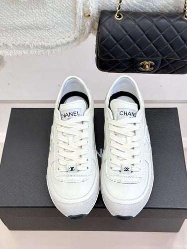 سنيكرز شانيل