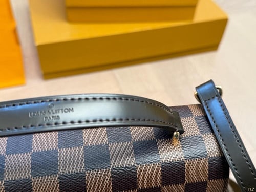 شنطه LV ماستر كوالتي