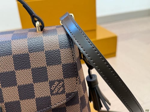 شنطه LV ماستر كوالتي