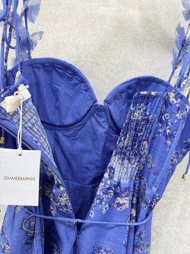 فستان زيمرمان