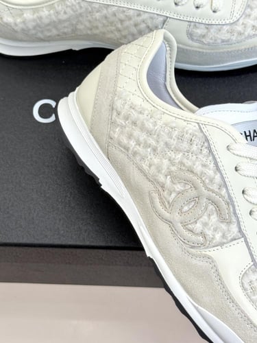 سنيكرز شانيل