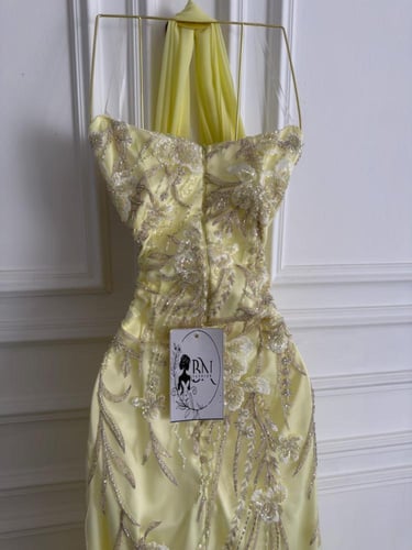 فستان تغريد