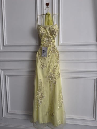 فستان تغريد