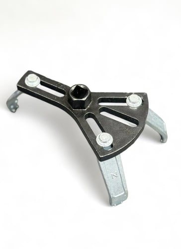 زرقينه غطاء طرمبة البنزين YZ-0017