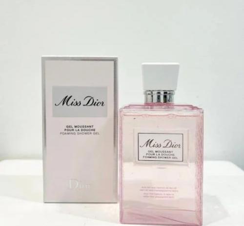 Shower gel for women