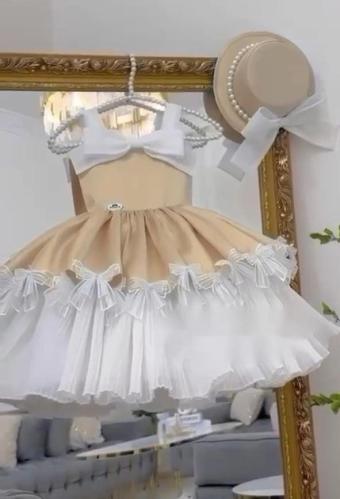 فستان نافش مع قبعه