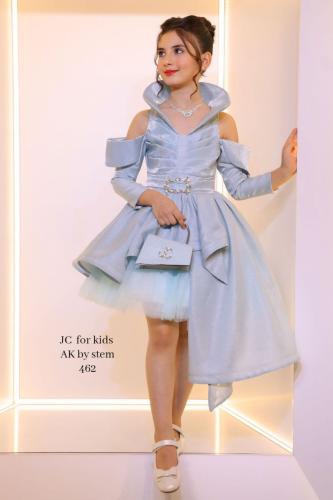 فستان نافش مع سلسال وشنطه