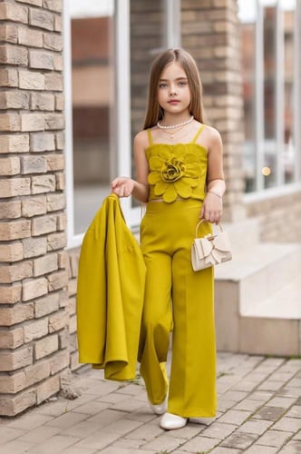 بدله رسميه انيقه للبنات من 5 قطع