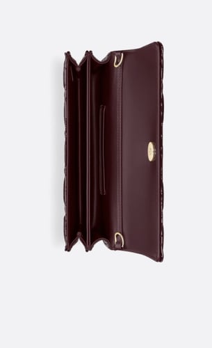 Dior Mini برغندي