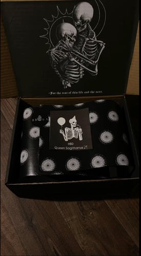 رسم داخل البوكس حسب الطلب