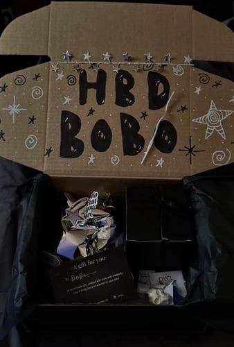 رسم داخل البوكس حسب الطلب