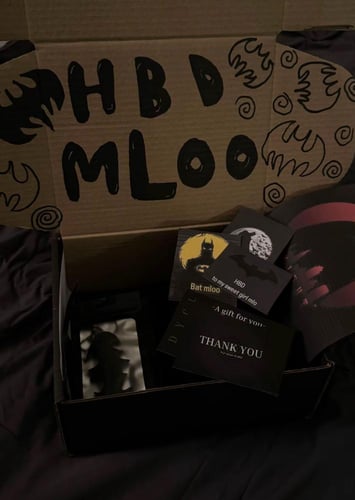 رسم داخل البوكس حسب الطلب