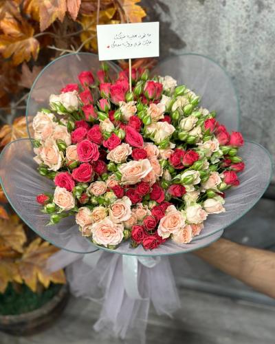 باقة تشكيلة بيبي روز بتغليف التل الفاخر على شكل ور...