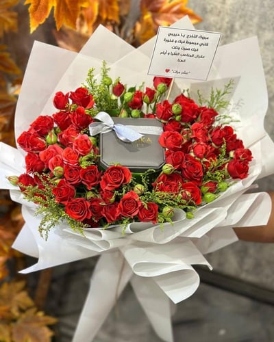 اسورة رجالي لون فضي مع خيط أسود