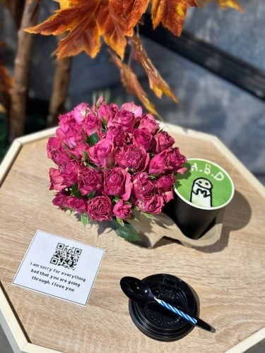 كوب كيك مع إمكانية تغيير العبارة والرسمة منسق ب ور...