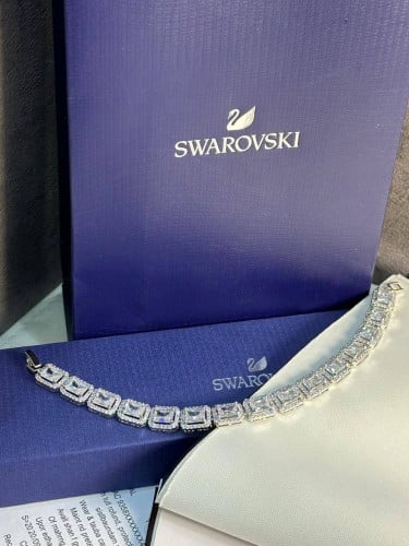 اسورة يد نسائية silver color كرستال