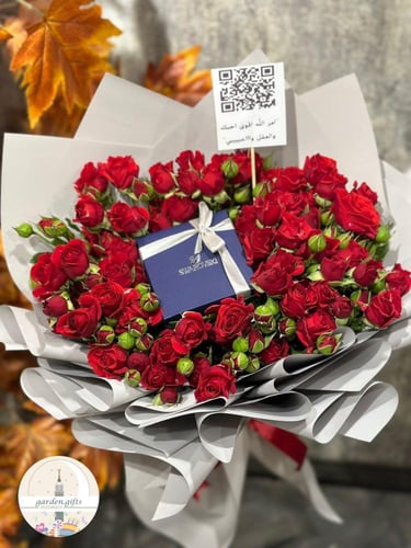 سلسال الحسناء silver color بكريستال أزرق مربع