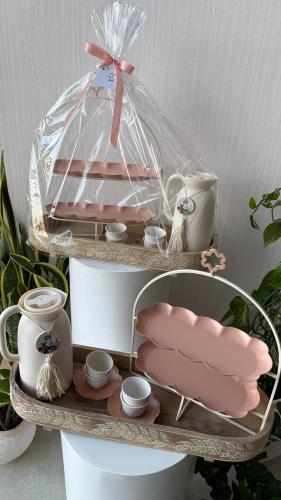 هدية رمضانية كبيره ( اللون الوردي ) ٢