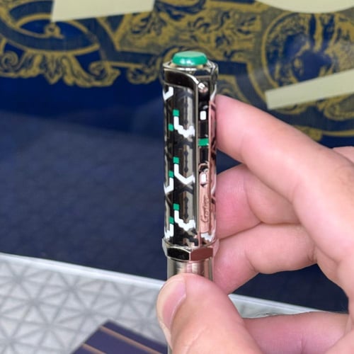 قلم سري نسخة الشرق الاوسط مميز جدا