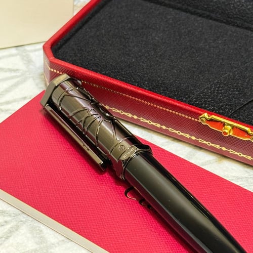 قلم سري سداسي اسود بياقوتة زرقاء