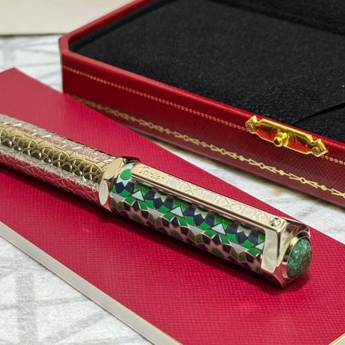 قلم سري سداسي كحلي واخضر بنقش مميز