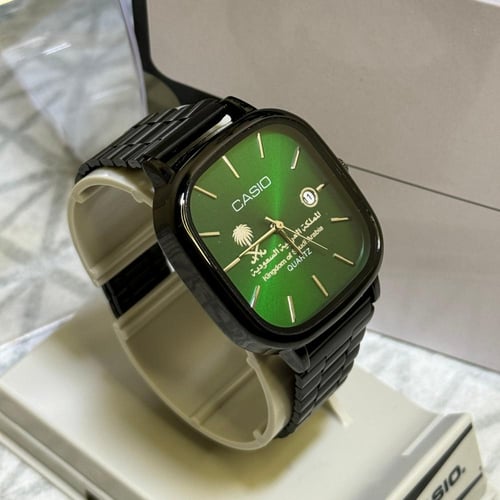 ساعة كاسيو بنقش خاص بالمملكة (اسود وميناء اخضر)