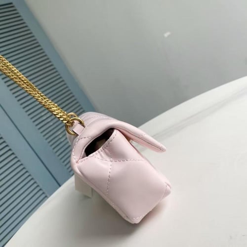 توري بوش كروس بدي