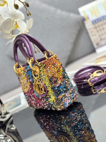 ليدي ديور لمتد ادشن