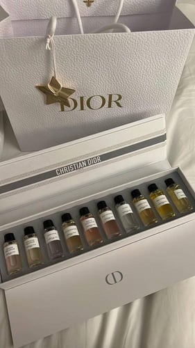 عطور ديور ميني توزيعات