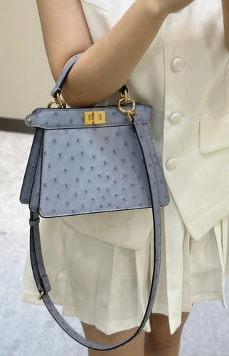 فندي بيكابو بتيت جلد النعام