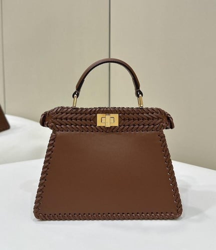 فندي Fendi Peekaboo ISeeU Small Bag
