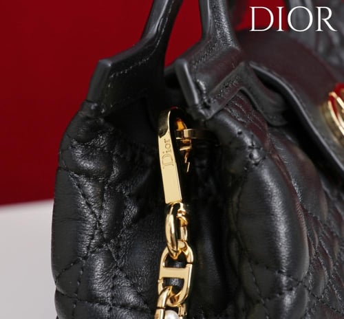 جولي ديور Dior Jolie