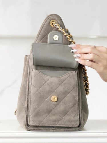 CHANEL 25 SMALL HANDBAG شانيل