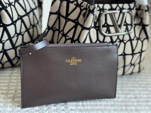 شنطة ڤالنتينو