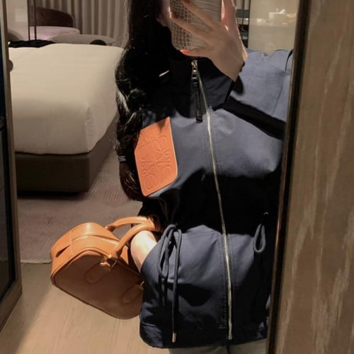 جاكيت لويفي