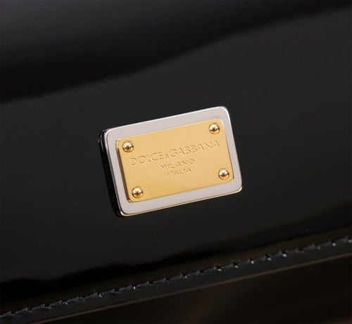 دولتشي سيسلي اسود لامع