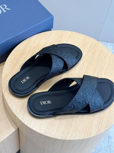 حذاء رجالي ديور