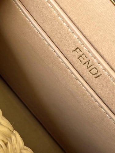 فندي بيكابو ميني