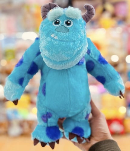 دمية شلبي وسط