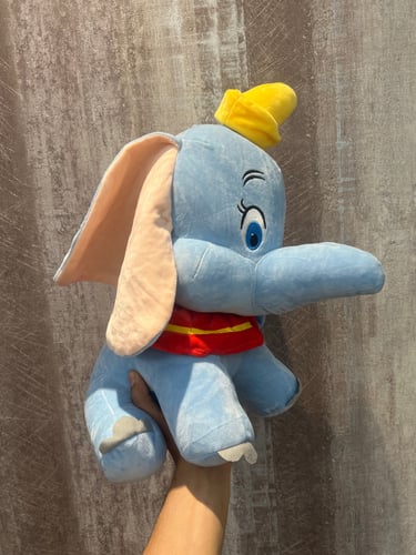 دمية دامبو حجم كبير جدا