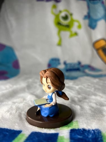 فيقر الاميرة بيل الجميلة والوحش